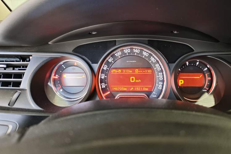 Used Citroen C5 2013 2.0L Automatic Luxury Model Instrument Cluster