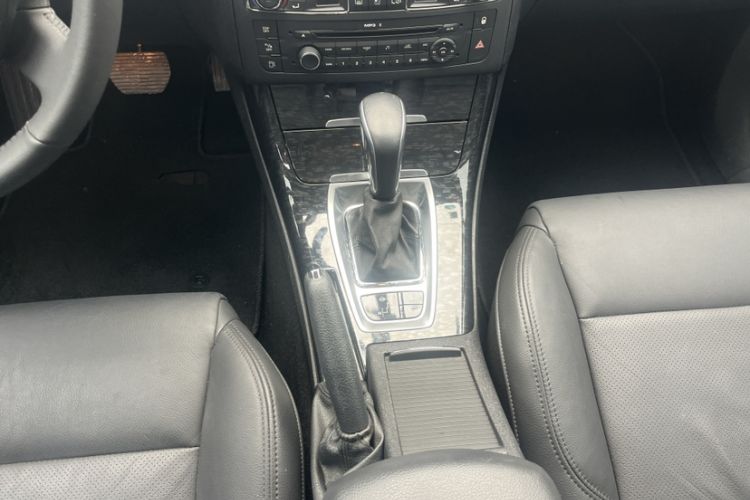 Used Citroen C5 2013 2.0L Automatic Luxury Model Interior 1