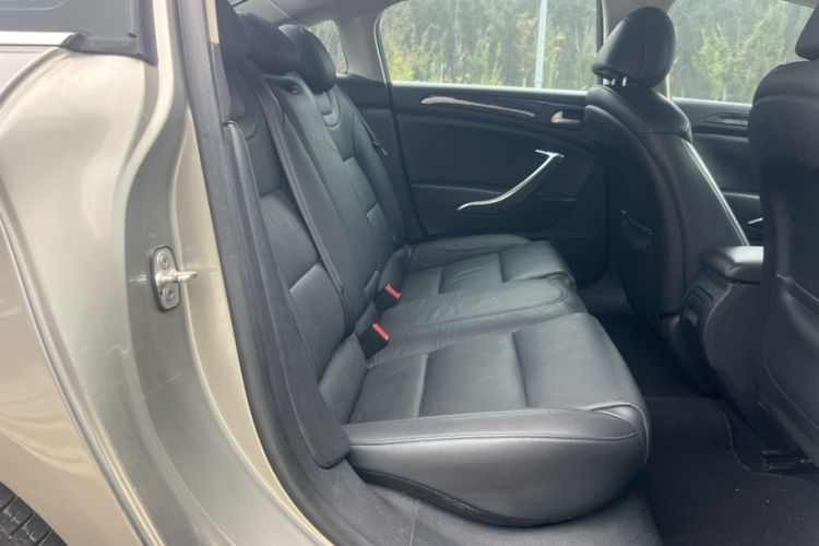 Used Citroen C5 2013 2.0L Automatic Luxury Model Interior 3