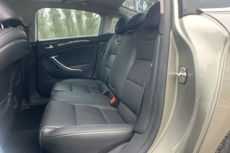 Used Citroen C5 2013 2.0L Automatic Luxury Model Interior 5