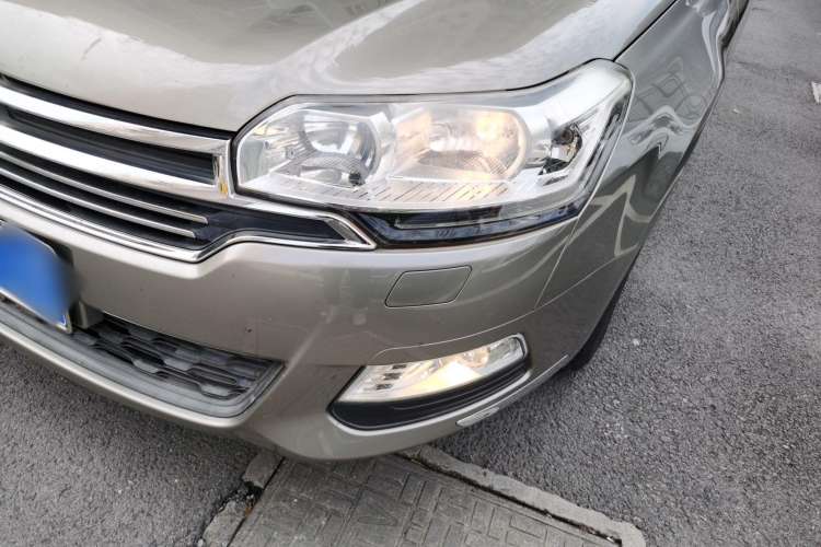 Used Citroen C5 2013 2.0L Automatic Luxury Model Left Front Headlight