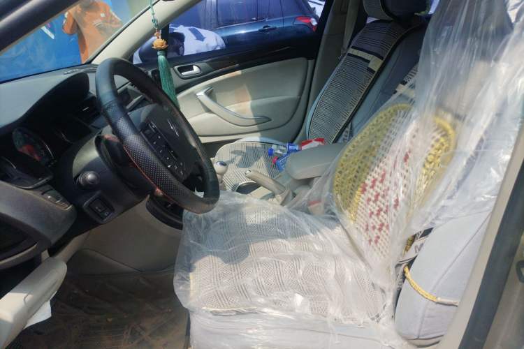 Used Citroen C5 2013 2.0L Manual Comfort Version Left Front Seat