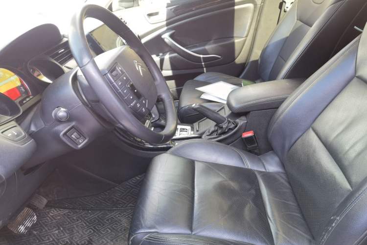 Used Citroen C5 2013 2.0L Automatic Luxury Model Left Front Seat