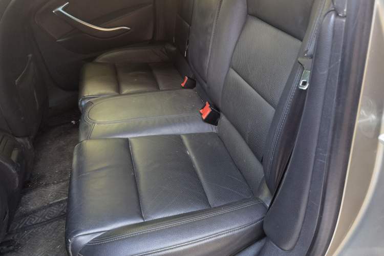 Used Citroen C5 2013 2.0L Automatic Luxury Model Left Rear Seat