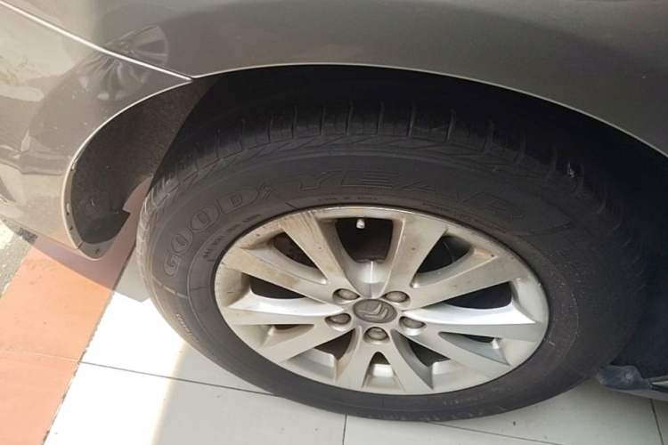 Used Citroen C5 2013 2.0L Automatic Luxury Model Right Rear Wheel Hub