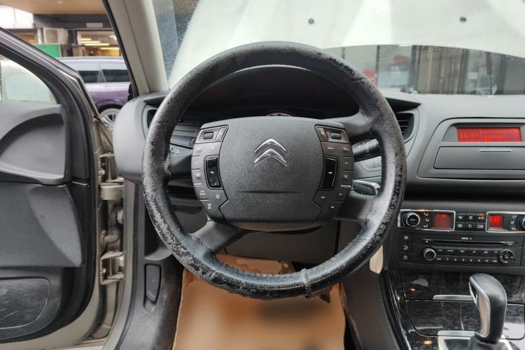 Used Citroen C5 2013 2.0L Automatic Luxury Model Steering Wheel