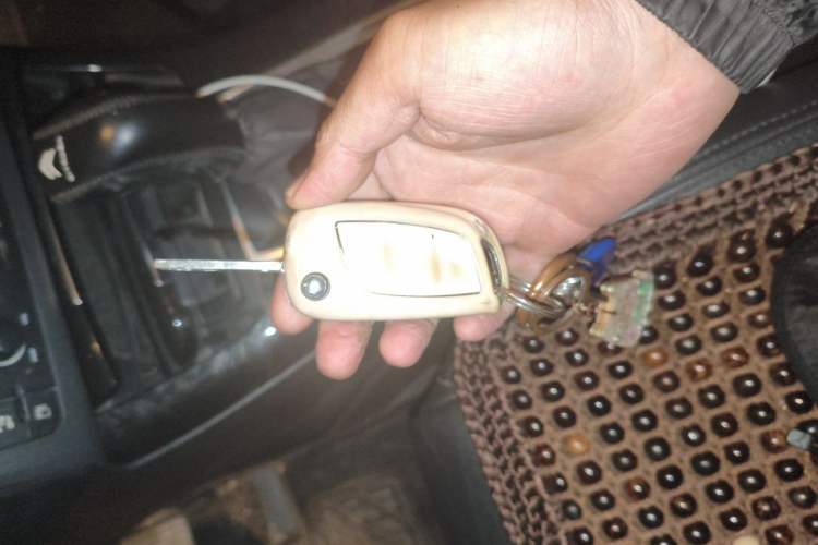 Used Citroen C5 2013 2.0L Automatic Luxury Model Vehicle Key