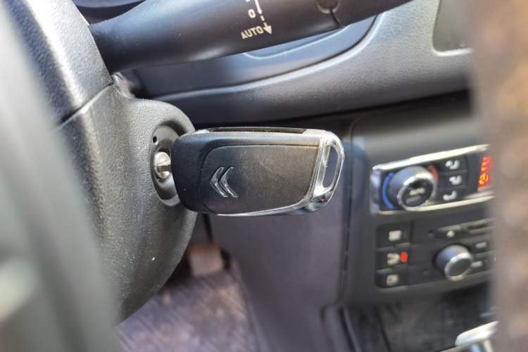 Used Citroen C5 2013 2.0L Automatic Luxury Model Vehicle Key