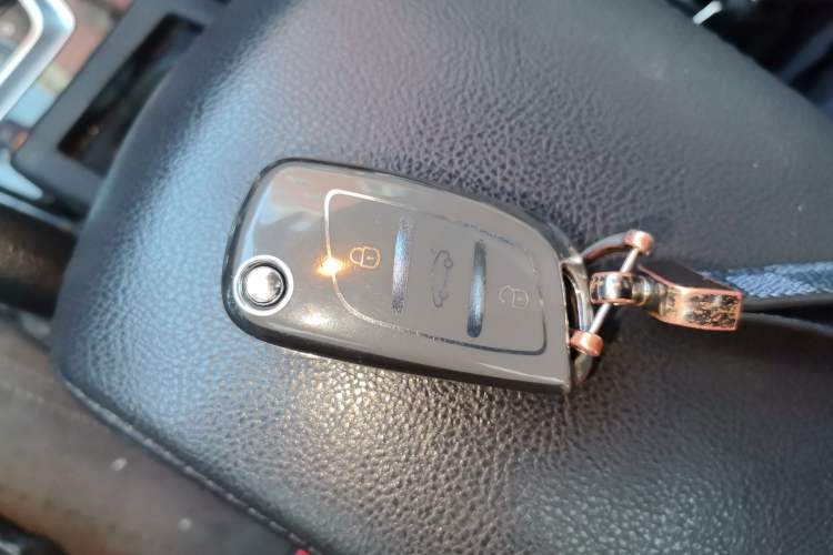Used Citroen C5 2013 2.0L Automatic Luxury Model Vehicle Key