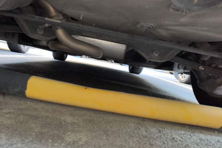 Used Citroen C5 2013 2.3L Automatic Zunyu Model Chassis Rear