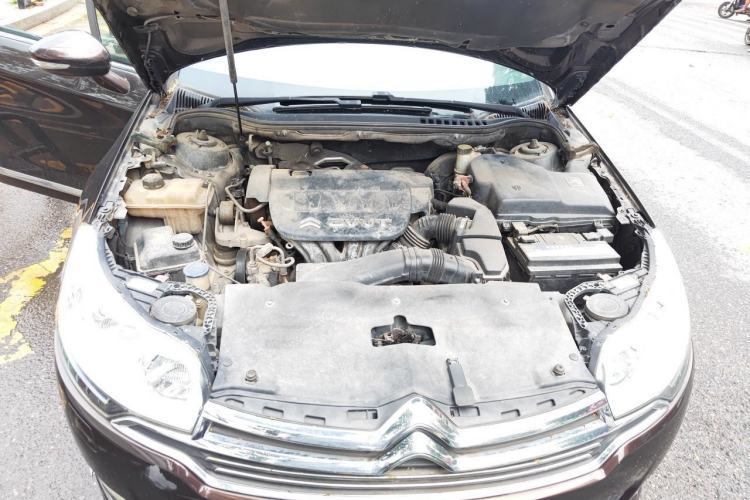 Used Citroen C5 2013 2.0L Automatic Luxury Model Engine Bay