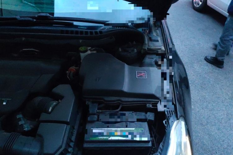 Used Citroen C5 2013 2.0L Automatic Luxury Model Engine Bay Left