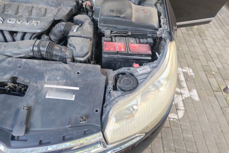 Used Citroen C5 2013 2.0L Automatic Luxury Model Engine Bay Left