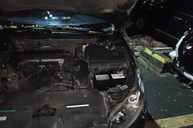 Used Citroen C5 2013 2.0L Automatic Luxury Model Engine Bay Left