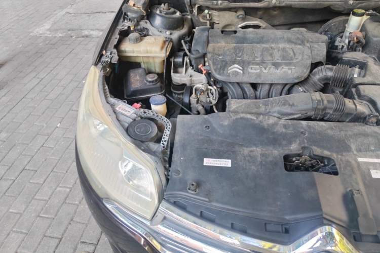 Used Citroen C5 2013 2.0L Automatic Luxury Model Engine Bay Right