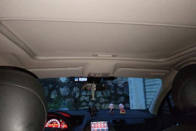 Used Citroen C5 2013 2.0L Automatic Luxury Model Headliner