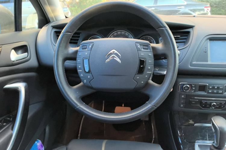 Used Citroen C5 2013 2.3L Automatic Zunyu Model Steering Wheel