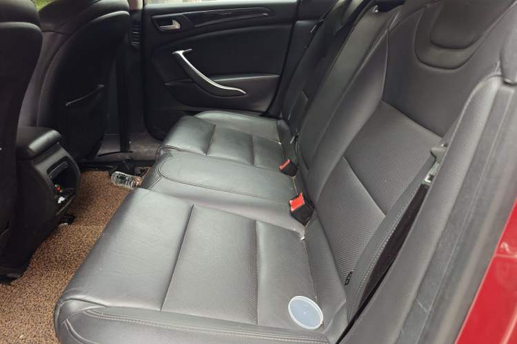 Used Citroen C5 2013 2.0L Automatic Luxury Model Interior 4