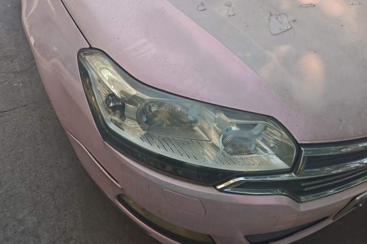 Used Citroen C5 2013 2.0L Automatic Luxury Model Right Front Headlight