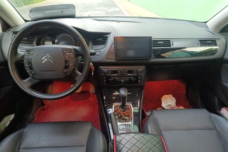 Used Citroen C5 2013 2.3L Automatic Zunyu Model Center Console