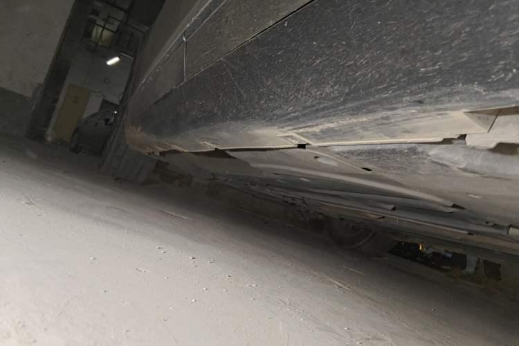 Used Citroen C5 2013 2.3L Automatic Prestige Edition Chassis Rear Left