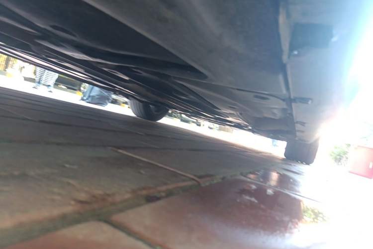 Used Citroen C5 2013 2.0L Automatic Yue Shang Edition Chassis Rear Right
