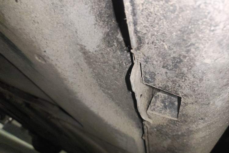 Used Citroen C5 2013 2.0L Automatic Yue Shang Edition Chassis Rear Right