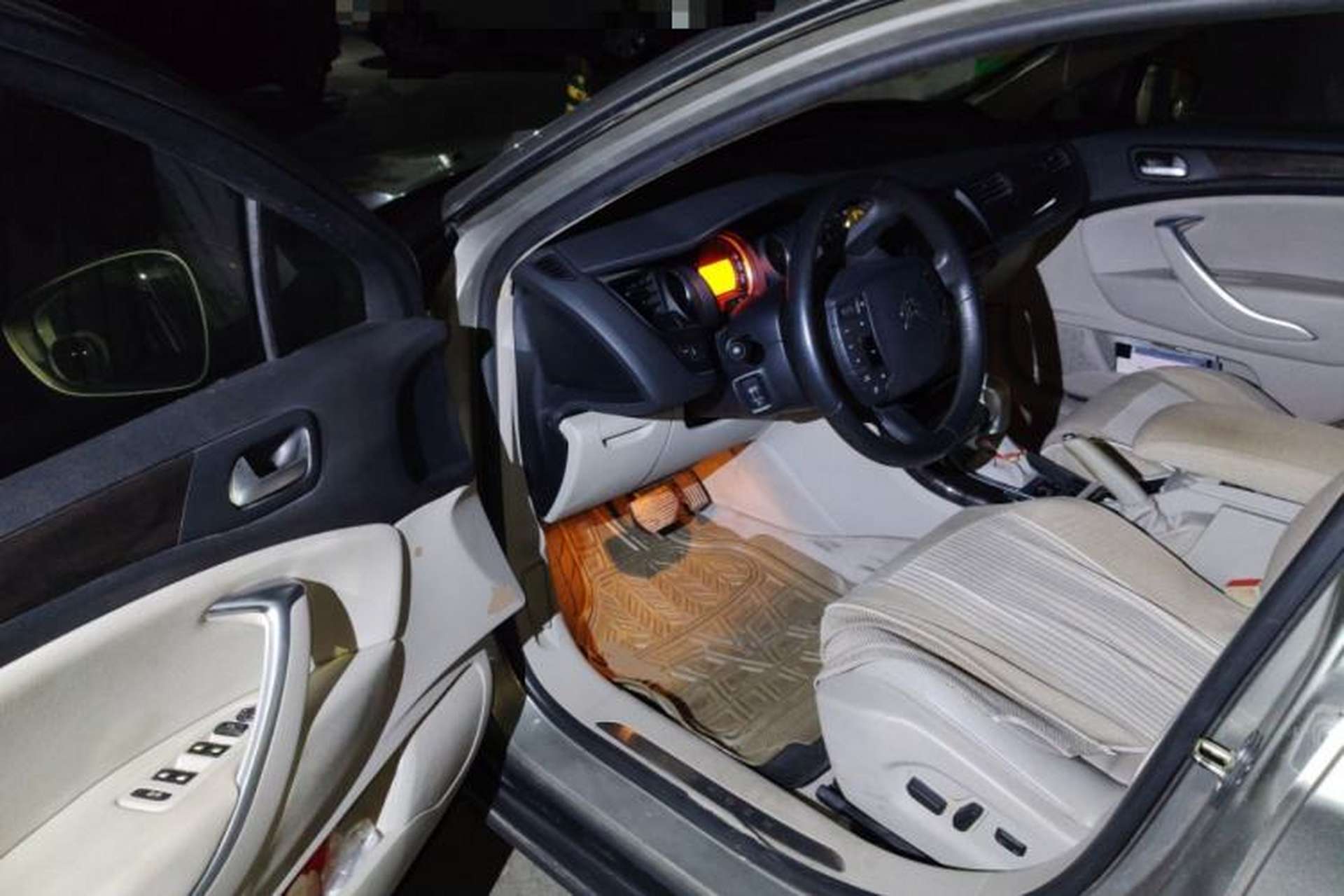 Used Citroen C5 2013 2.0L Automatic Luxury Model Driver Seat