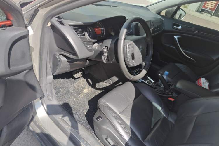 Used Citroen C5 2013 2.0L Automatic Luxury Model Driver Seat