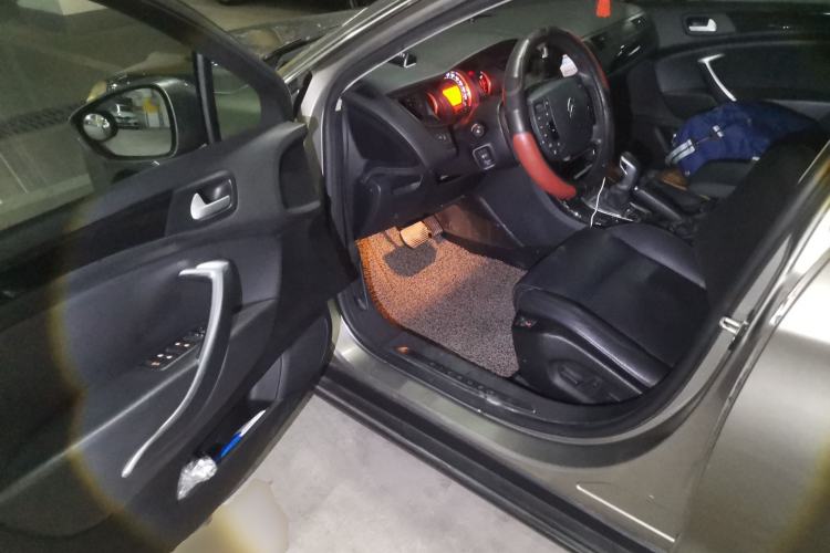 Used Citroen C5 2013 2.3L Automatic Zunyu Model Driver Seat