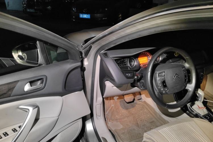 Used Citroen C5 2013 2.0L Automatic Luxury Model Driver Seat