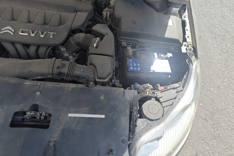 Used Citroen C5 2013 2.0L Automatic Luxury Model Engine Bay Left