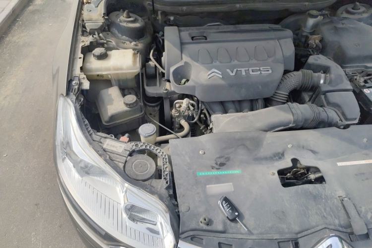 Used Citroen C5 2013 2.3L Automatic Enjoyment Model Engine Bay Right