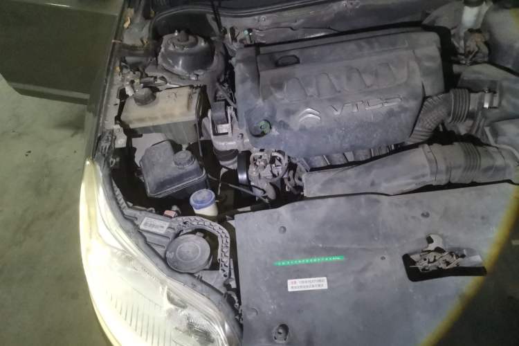 Used Citroen C5 2013 2.3L Automatic Zunyu Model Engine Bay Right