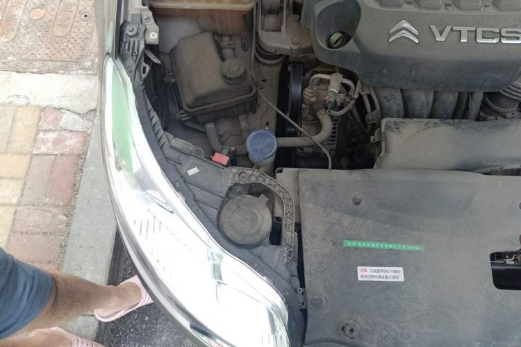 Used Citroen C5 2013 2.3L Automatic Zunyu Model Engine Bay Right