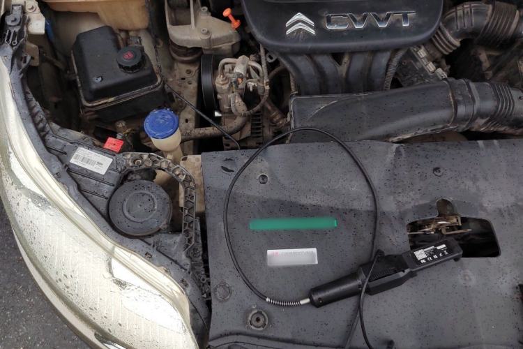 Used Citroen C5 2013 2.0L Automatic Luxury Model Engine Bay Right