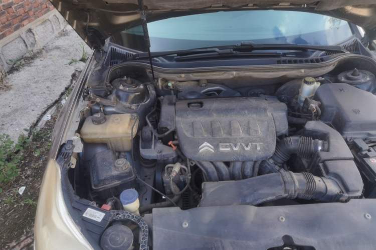 Used Citroen C5 2013 2.0L Automatic Enjoyment Model Engine Bay Right