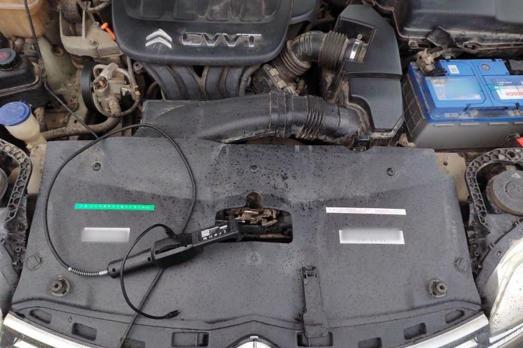 Used Citroen C5 2013 2.0L Automatic Luxury Model Engine Bay