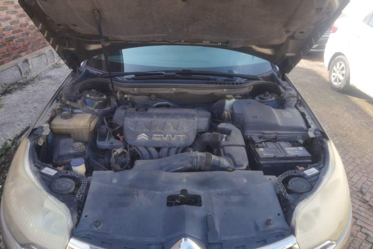 Used Citroen C5 2013 2.0L Automatic Enjoyment Model Engine Bay