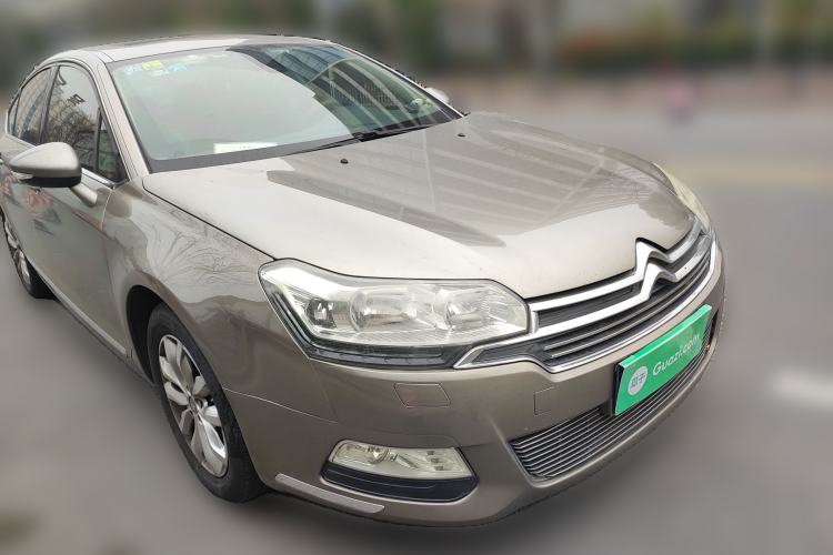 Used Citroen C5 2013 2.3L Automatic Zunyu Model Front Right 45 Deg