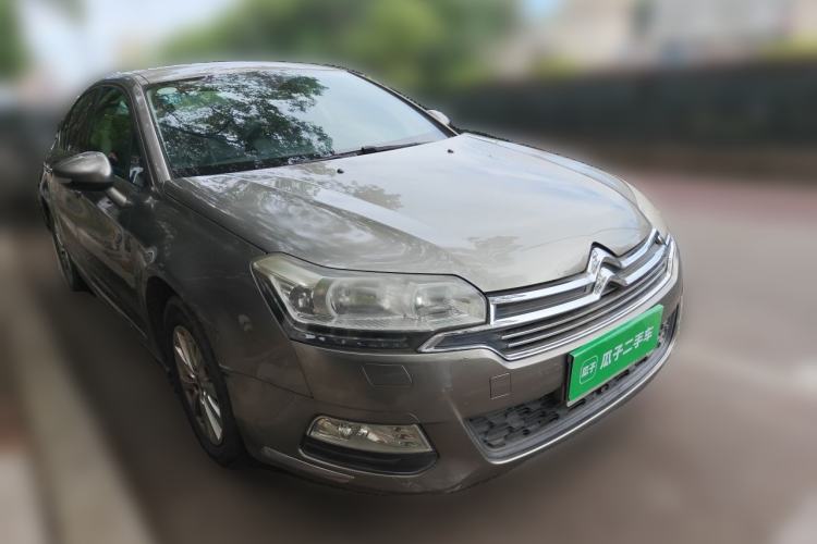 Used Citroen C5 2013 2.0L Automatic Luxury Model Front Right 45 Deg