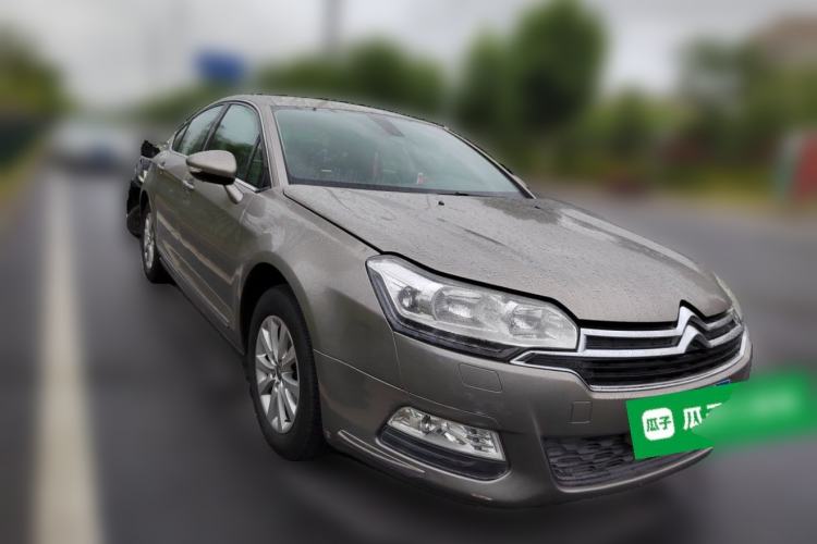 Used Citroen C5 2013 2.0L Automatic Luxury Model Front Right 45 Deg