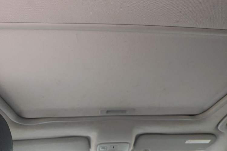Used Citroen C5 2013 2.0L Automatic Luxury Model Headliner
