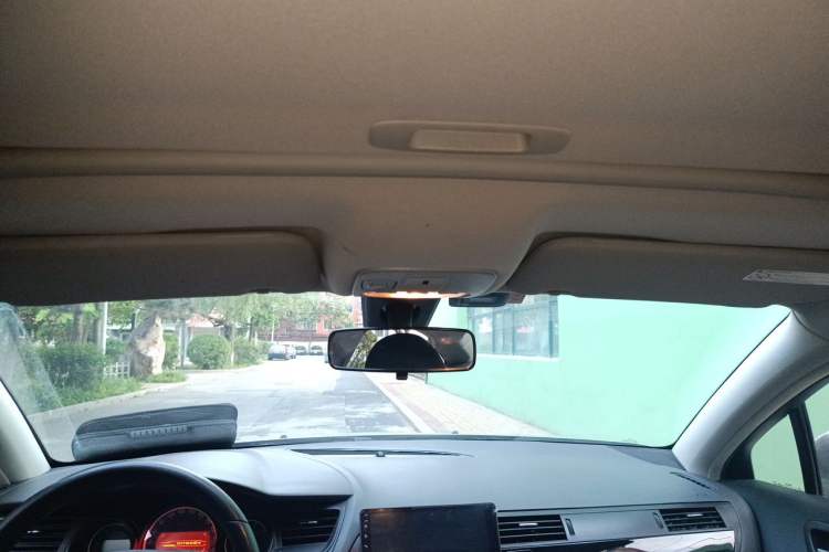Used Citroen C5 2013 2.3L Automatic Zunyu Model Headliner