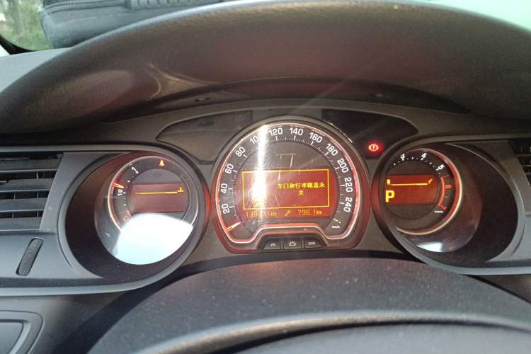 Used Citroen C5 2013 2.3L Automatic Zunyu Model Instrument Cluster