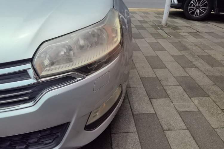 Used Citroen C5 2013 2.3L Automatic Zunyu Model Left Front Headlight