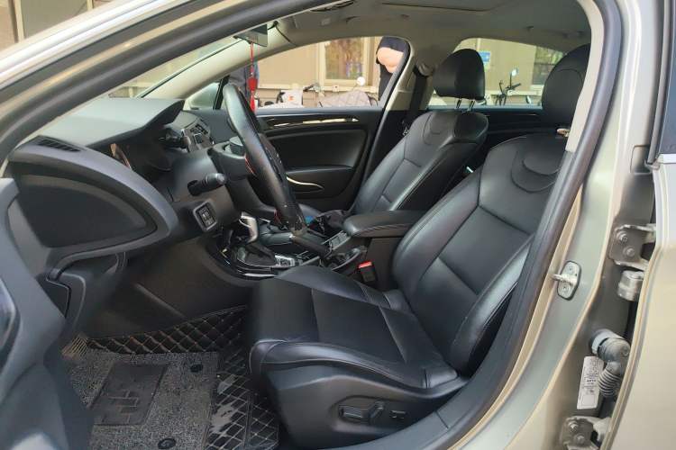 Used Citroen C5 2013 2.0L Automatic Luxury Model Left Front Seat