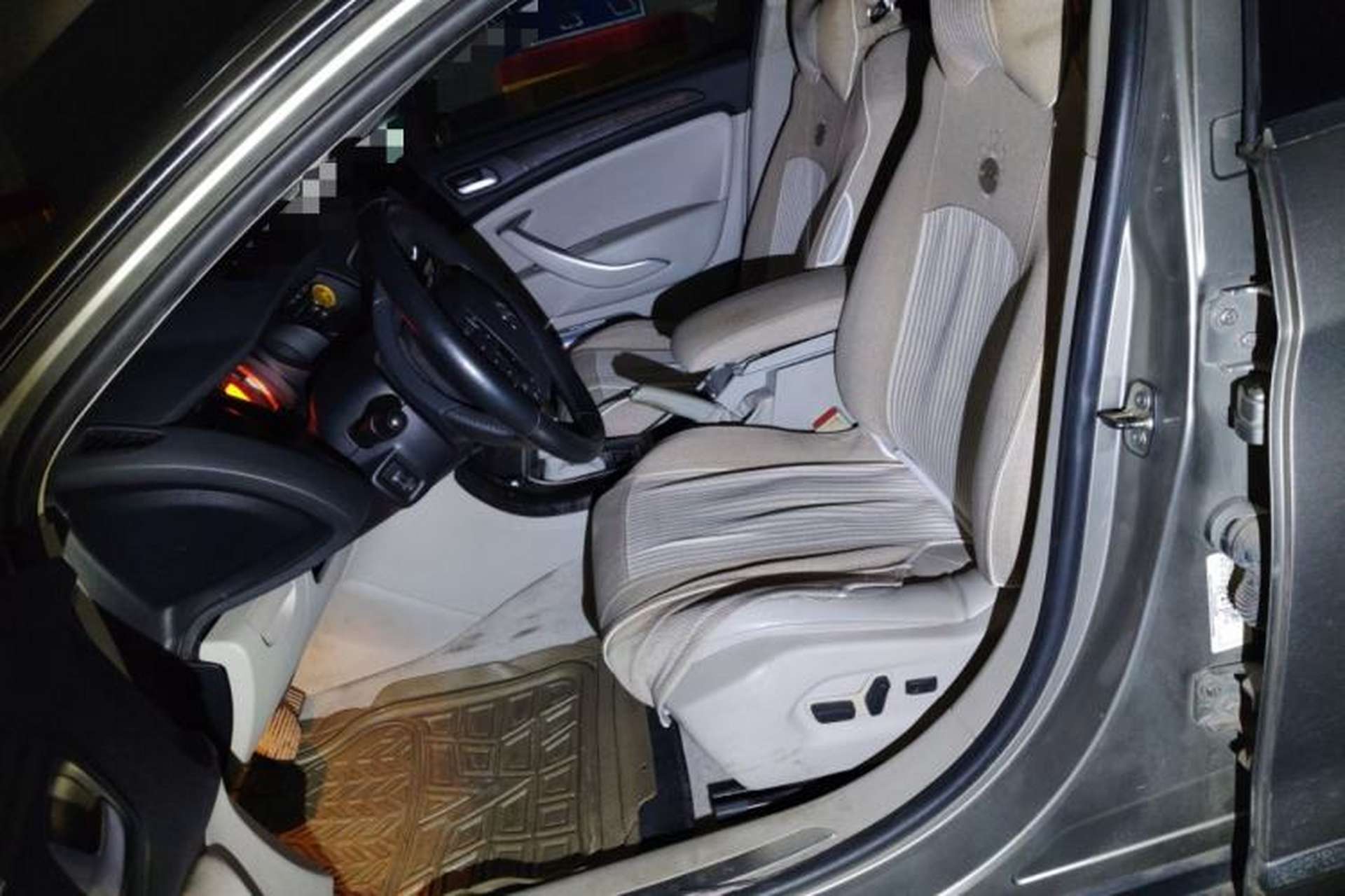 Used Citroen C5 2013 2.0L Automatic Luxury Model Left Front Seat