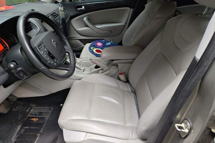 Used Citroen C5 2013 2.0L Automatic Luxury Model Left Front Seat