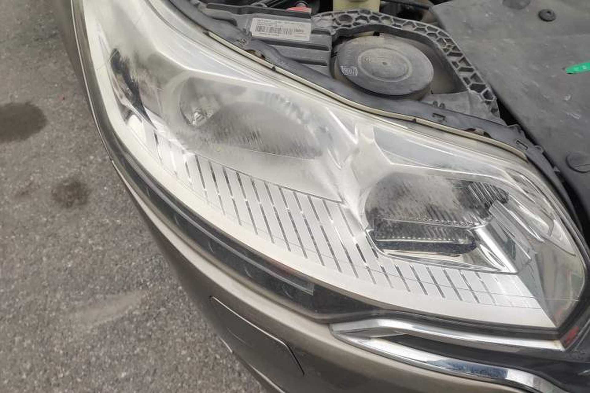 Used Citroen C5 2013 2.3L Automatic Zunyu Model Right Front Headlight